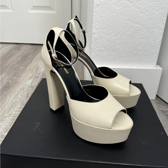Saint Laurent Jodie Platform Sandals In Smooth Leather - Picture 5 of 15